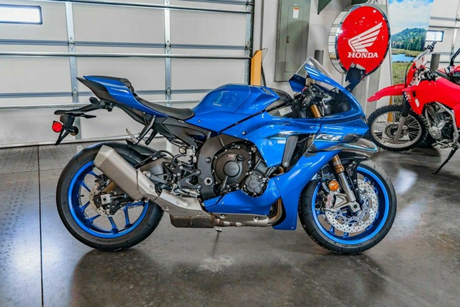 2026 Yamaha YZF R1