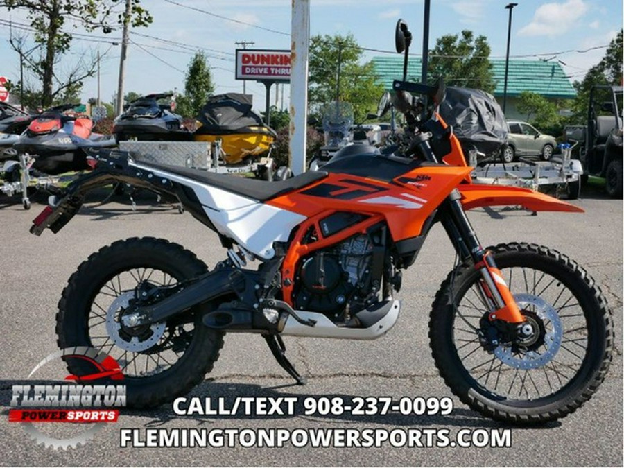 2026 KTM Enduro 390 R