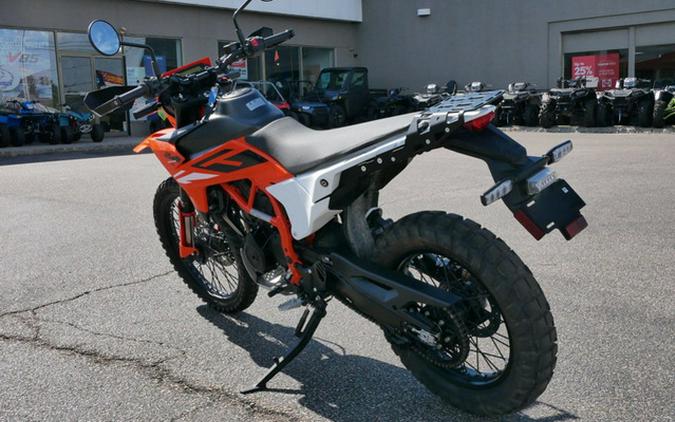 2026 KTM Enduro 390 R