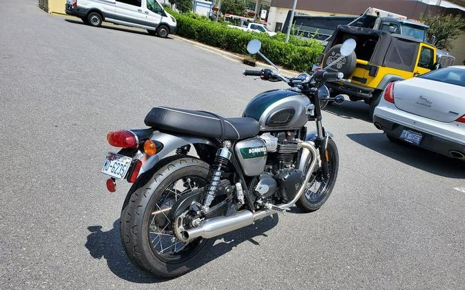 2022 Triumph Bonneville T100 Gold Line Silver Ice / Competition Green