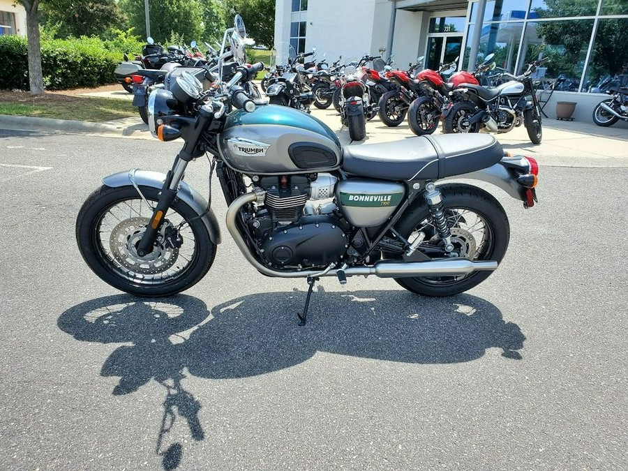 2022 Triumph Bonneville T100 Gold Line Silver Ice / Competition Green