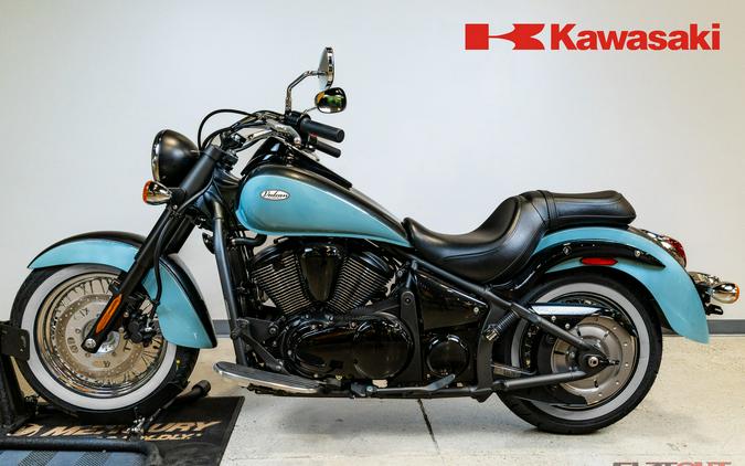 2025 Kawasaki VULCAN 900 CLASSIC