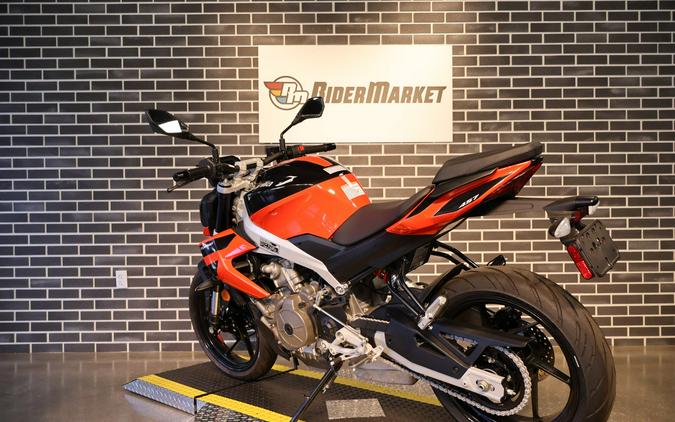 2026 Aprilia Tuono 457 Base