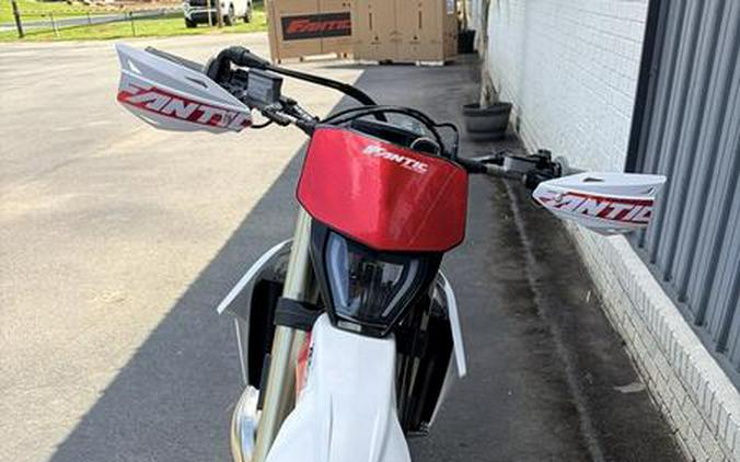 2027 Fantic XE300