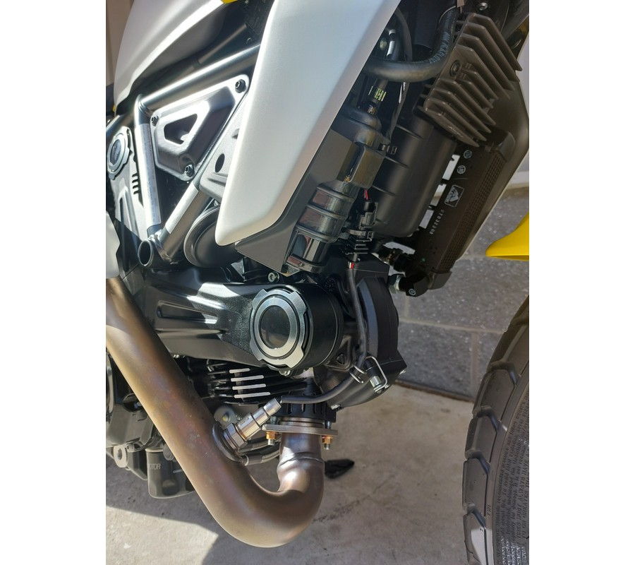 2024 Ducati Scrambler Icon (2G) Yellow