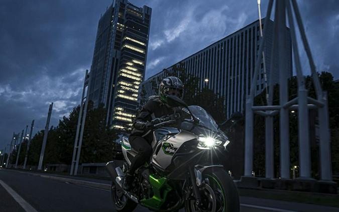 2024 Kawasaki Ninja® 7 Hybrid ABS