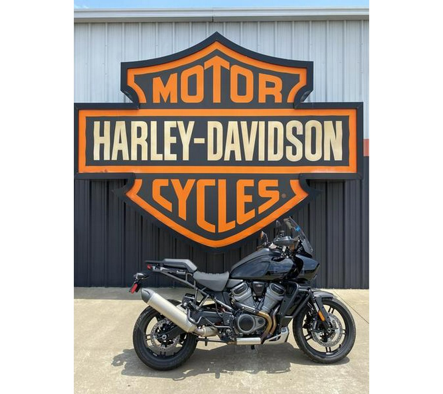 2023 Harley-Davidson® RA1250S - Pan America™ 1250 Special