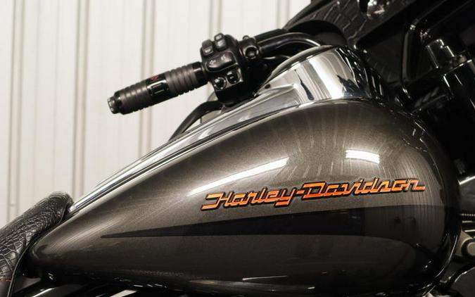 2019 Harley-Davidson® FLHXS - Street Glide® Special