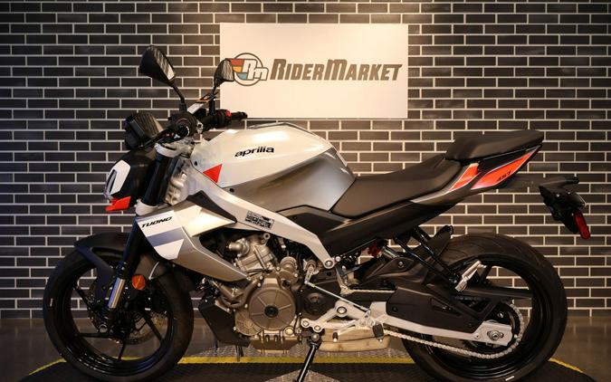 2026 Aprilia Tuono 457 Base