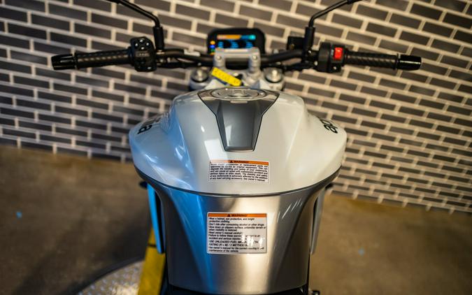2026 Aprilia Tuono 457 Base