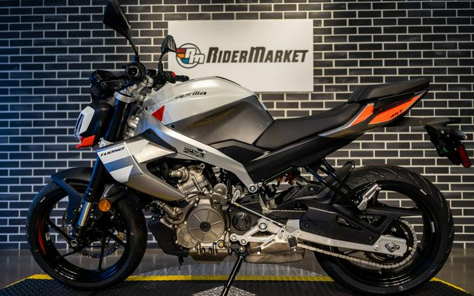 2026 Aprilia Tuono 457 Base