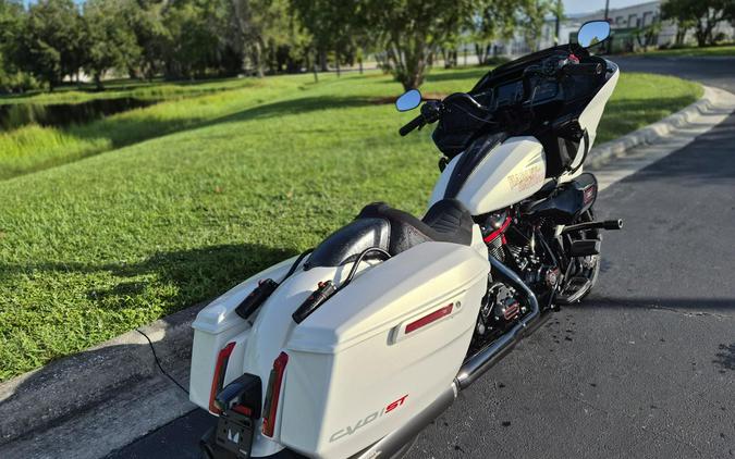 FLTRXSTSE 2024 CVO Road Glide ST