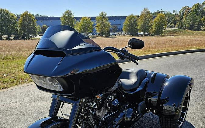 2023 Harley-Davidson® FLTRT - Road Glide® 3