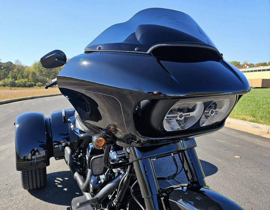 2023 Harley-Davidson® FLTRT - Road Glide® 3