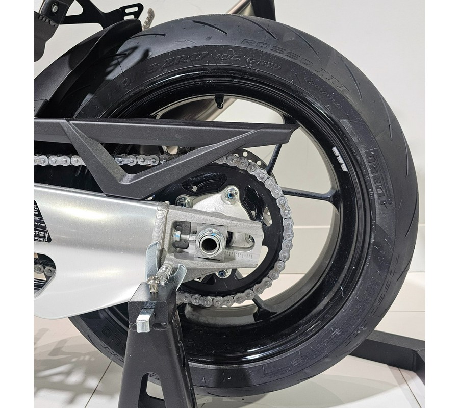 2026 Aprilia Tuono V4 1100