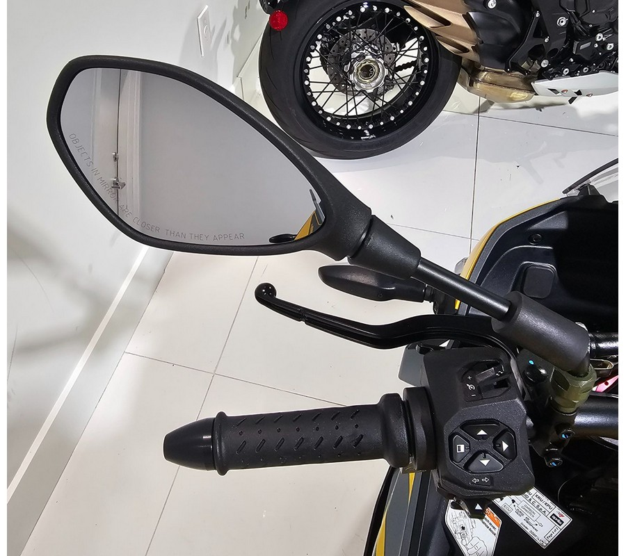 2026 Aprilia Tuono V4 1100