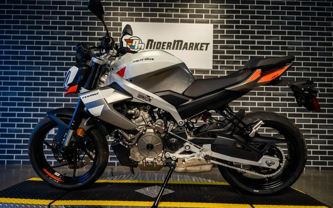2026 Aprilia Tuono 457 Base
