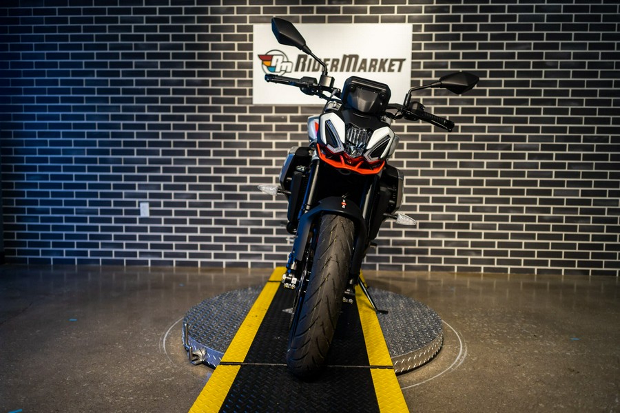 2026 Aprilia Tuono 457 Base