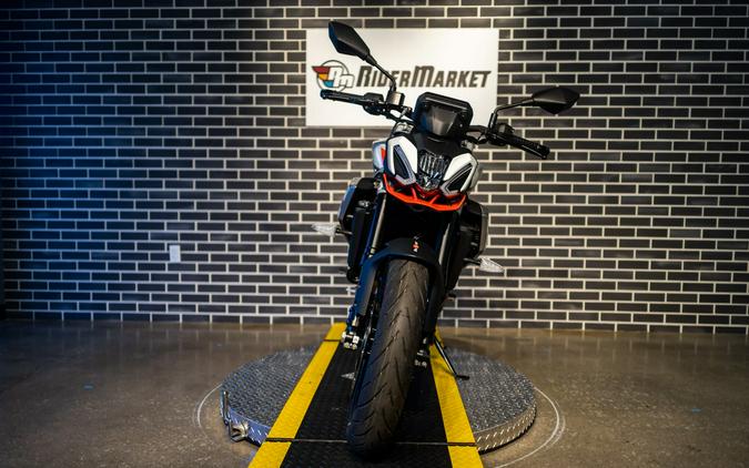 2026 Aprilia Tuono 457 Base