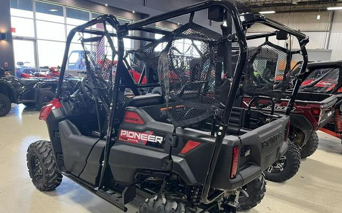 2024 Honda® Pioneer 700-4