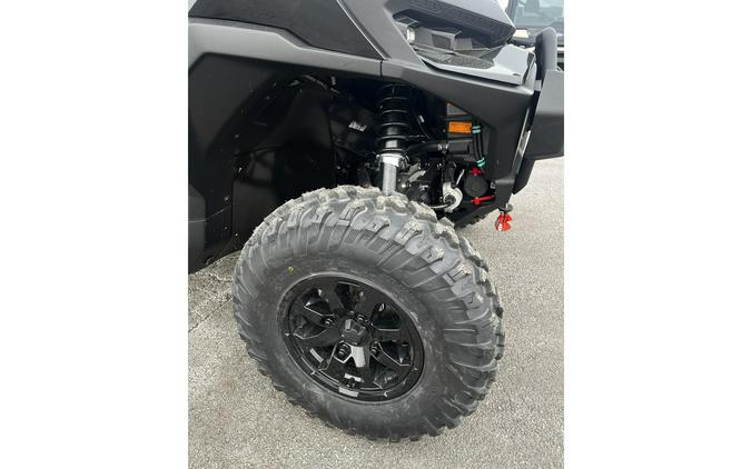 2026 Can-Am SSV DEF XT 65 HD11 BK 26 XT HD11