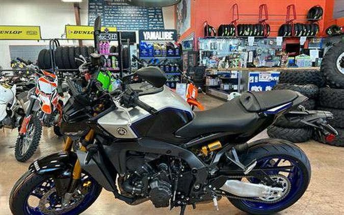 2025 Yamaha MT-09 SP
