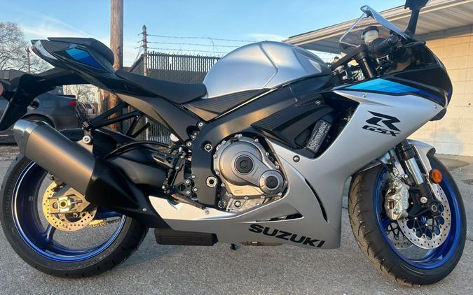 2026 GSX-R 600 - Suzuki