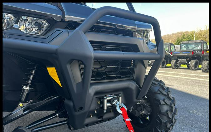 2024 Can-Am® Defender XT HD10