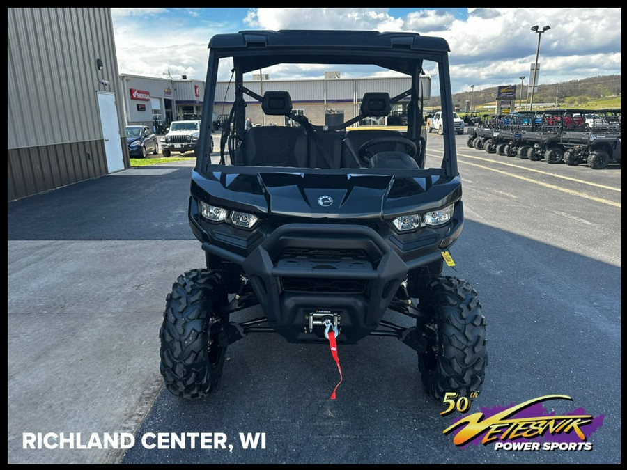 2024 Can-Am® Defender XT HD10