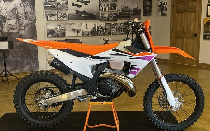 2024 KTM XC 300