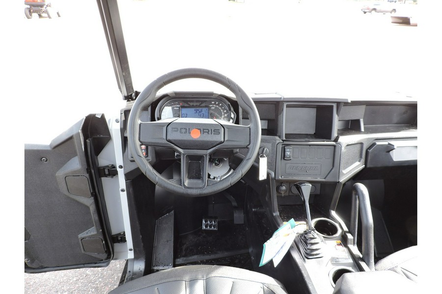 2026 Polaris GENERAL® XP 1000 Sport