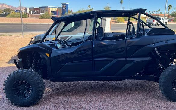 2026 Kawasaki TERYX KRX4™ 1000 Blackout Edition