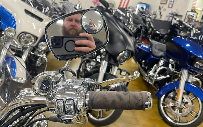 2005 Harley-Davidson FLSTN/FLSTNI Softail® Deluxe