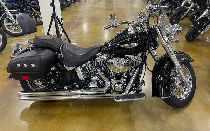 2005 Harley-Davidson FLSTN/FLSTNI Softail® Deluxe