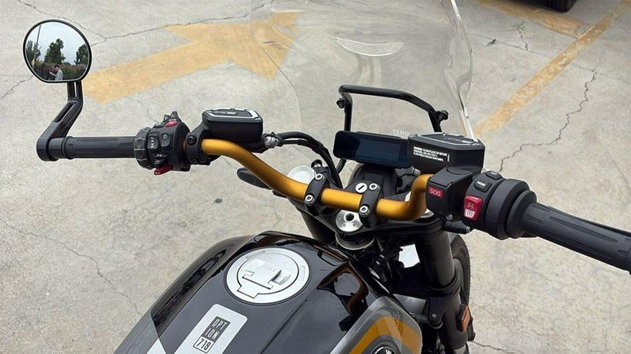 Used 2024 BMW R12