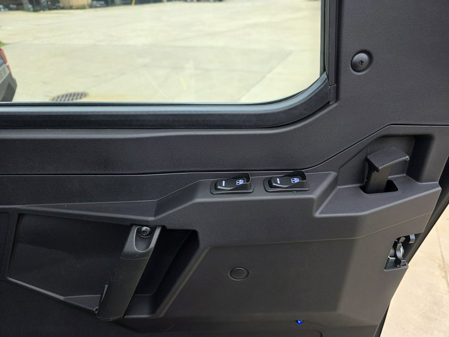 2027 Polaris Ranger Crew XP 1000 Cab