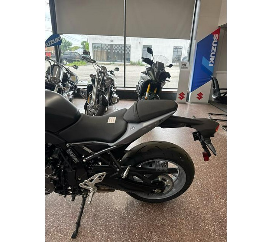 2024 Suzuki GSX-8S