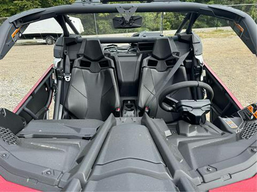 2025 Can-Am Maverick X3 RS Turbo RR