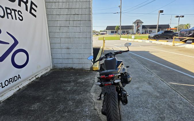 2026 BMW R 1300 R