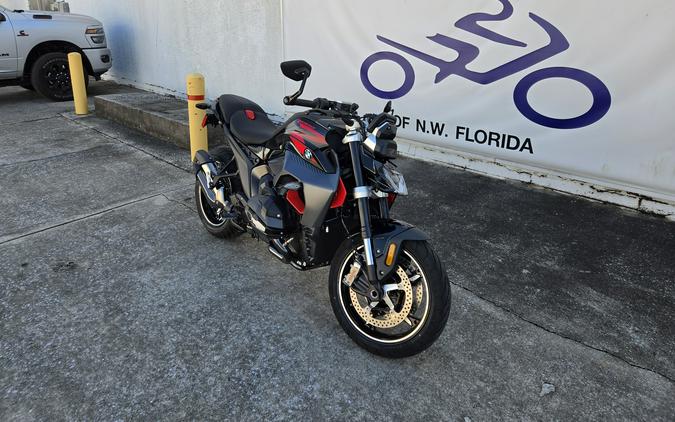 2026 BMW R 1300 R