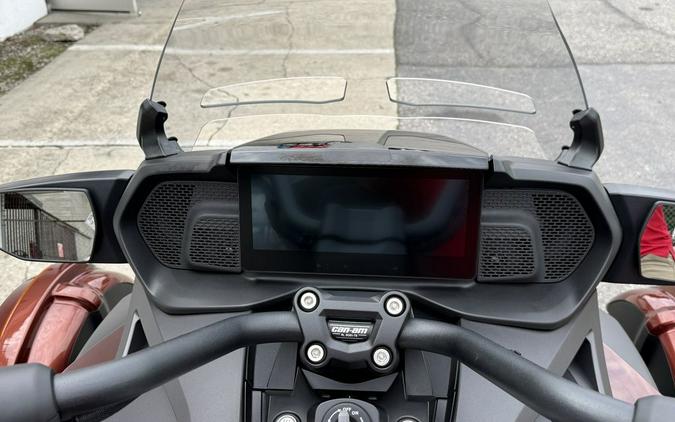 2026 Can-Am® Spyder F3-T