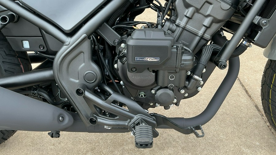 2026 Honda REBEL 300 E-CLUTCH