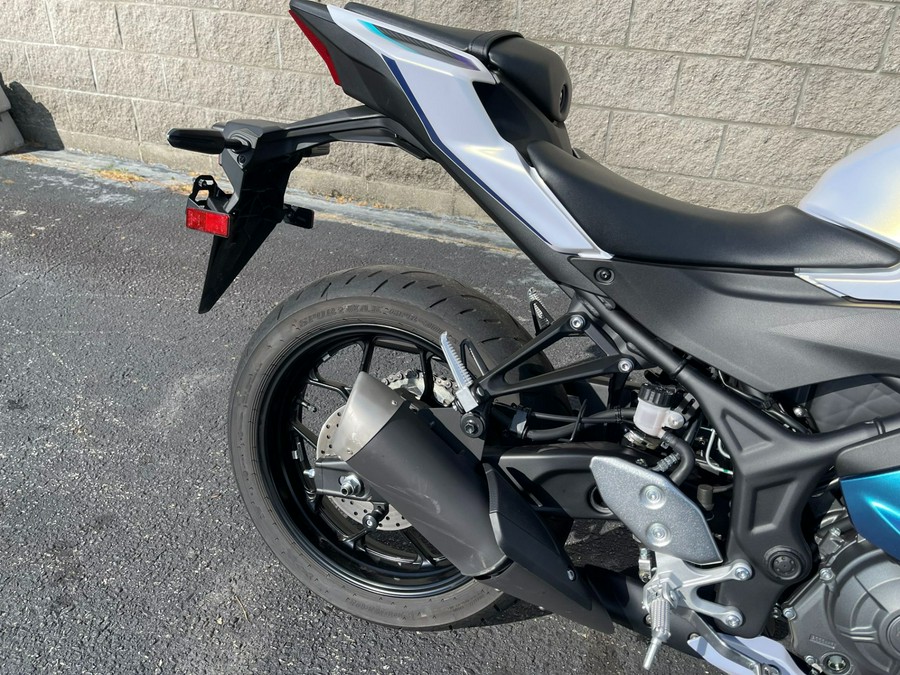 2025 Yamaha YZF-R3