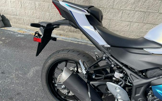 2025 Yamaha YZF-R3