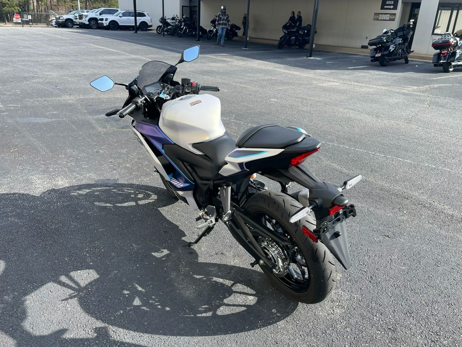 2025 Yamaha YZF-R3