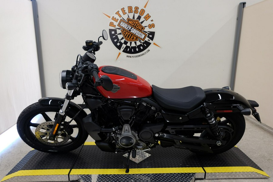 2023 RH975 Nightster™ - In Redline Red