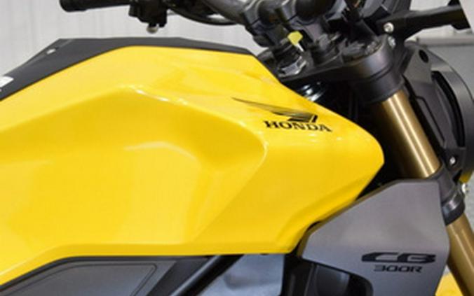 2025 Honda CB300R