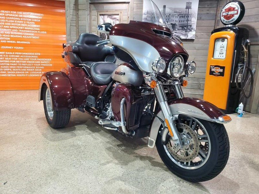 2018 Harley-Davidson® FLHTCUTG - Tri Glide® Ultra