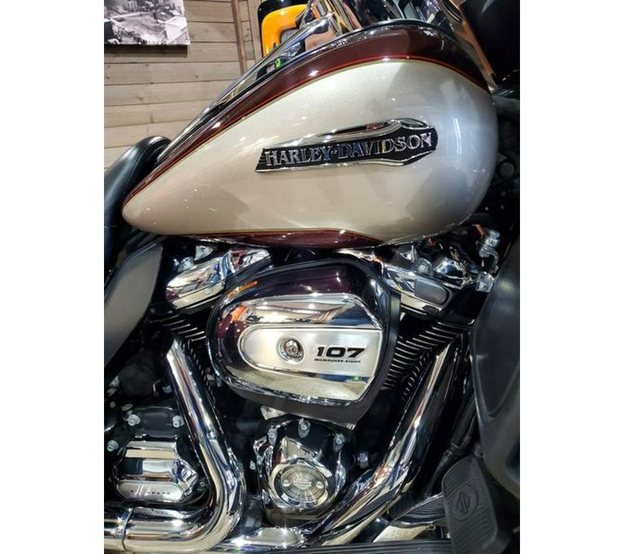 2018 Harley-Davidson® FLHTCUTG - Tri Glide® Ultra