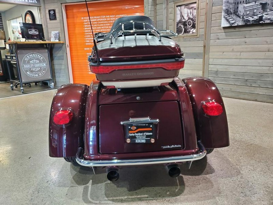 2018 Harley-Davidson® FLHTCUTG - Tri Glide® Ultra